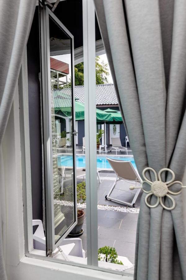 Cenang Rooms With Pool By Virgo Star Resort Pantai Cenang  Extérieur photo